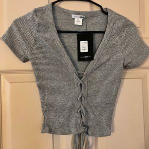 NWT Grey cropped top